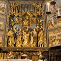 Oltář Mariánského kostela - jeden ze skvostů gotiky
